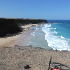 ruta en bici en el norte de fuerteventura